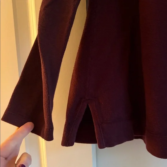 Eddie Bauer Women's burgundy wine colored Cowl Neck sweatshirt Sweater - Picture 4 of 4